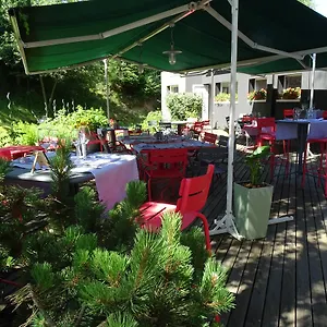 *** Hotel Logis Restaurant La Tour Frankreich