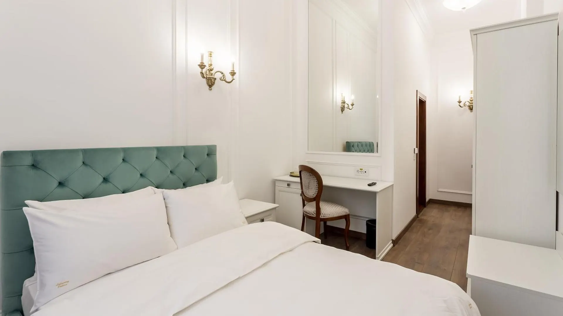 Lahovary Palace Hotel Bucureşti